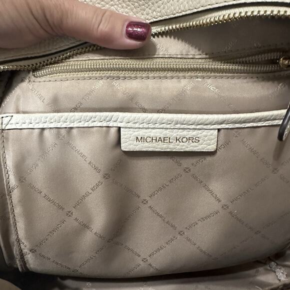 Michael Kors Abbey Backpack Gold Studded Cream Party Travel Woven Purse FLAW - Picture 10 of 10